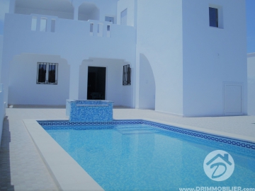 L 123 -                            بيع
                           Villa avec piscine Djerba